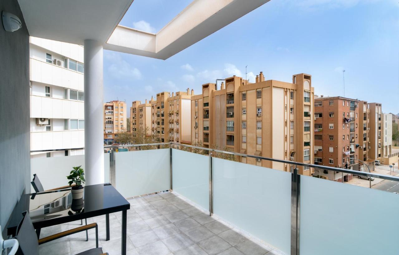Aac Malaga - Apartamento Con Terraza, Muy Amplio, Totalmente Equipado, Cerca Del Centro Y Nuevo! Exterior photo